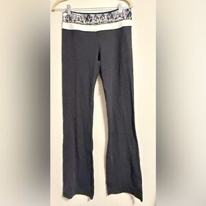 LULULEMON EUC - like new Groove Pant
